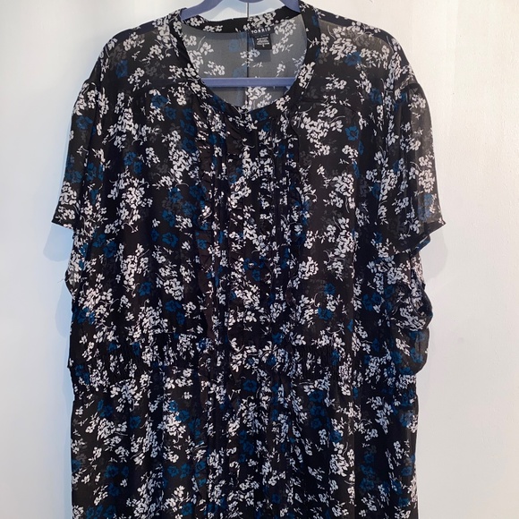 torrid Tops - Torrid Floral Ruffle Top